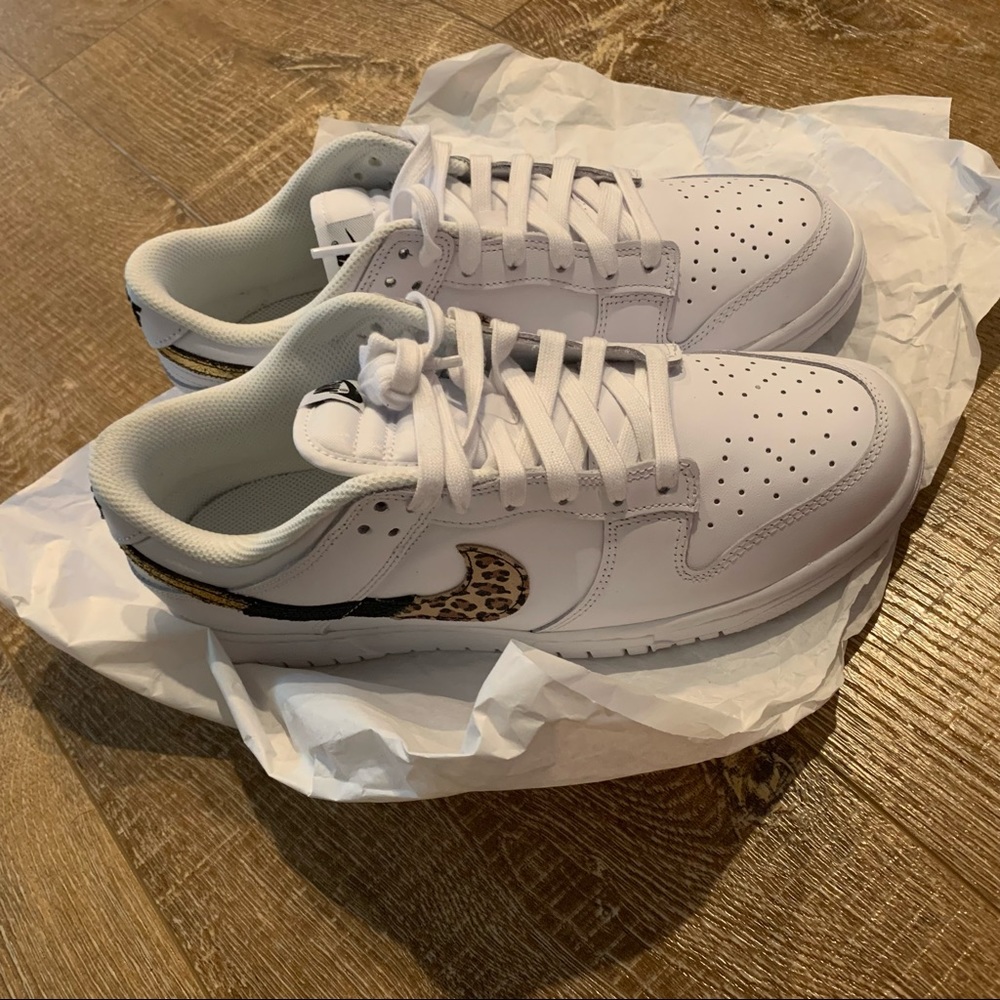 White NIKE DUNK Sneakers (Mixed Material Swooshes) - Picture 5 of 11